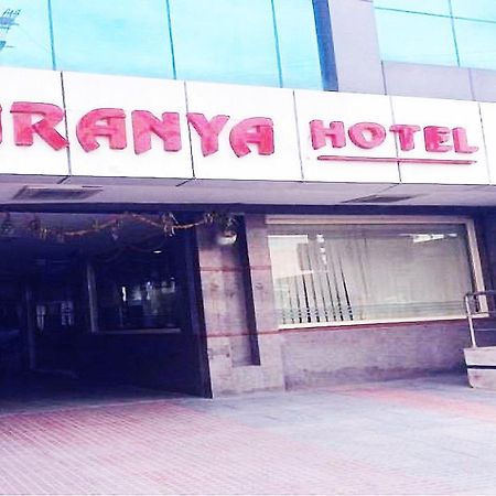 Sharanya Hotel Varangal Kültér fotó